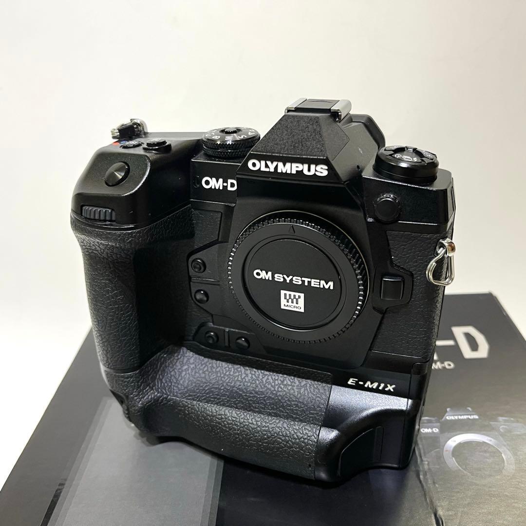 OLYMPUS OM-D E-M1X《S数7806回》
