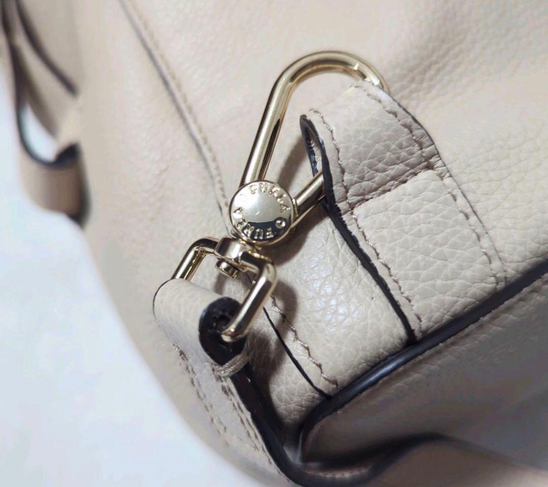 FURLA ベージュワンショルダー・リュック・ハンドバッグの3WAY