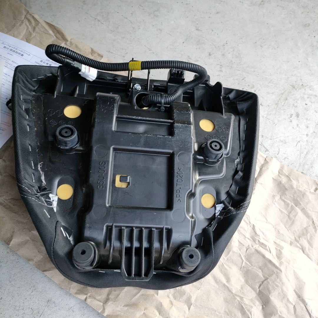 ヤマハトレーサー９GT+（2023年モデル）のコンフォートヒートシート