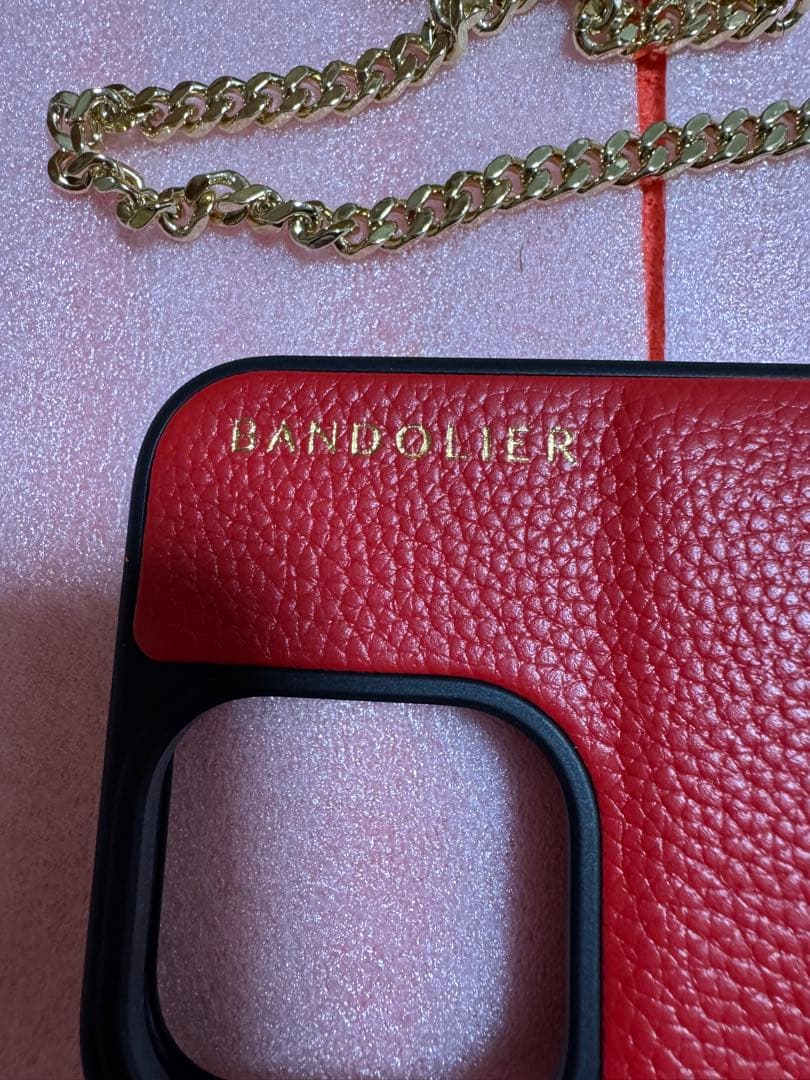 BANDOLIER iPhone 15 Pro Max ケース