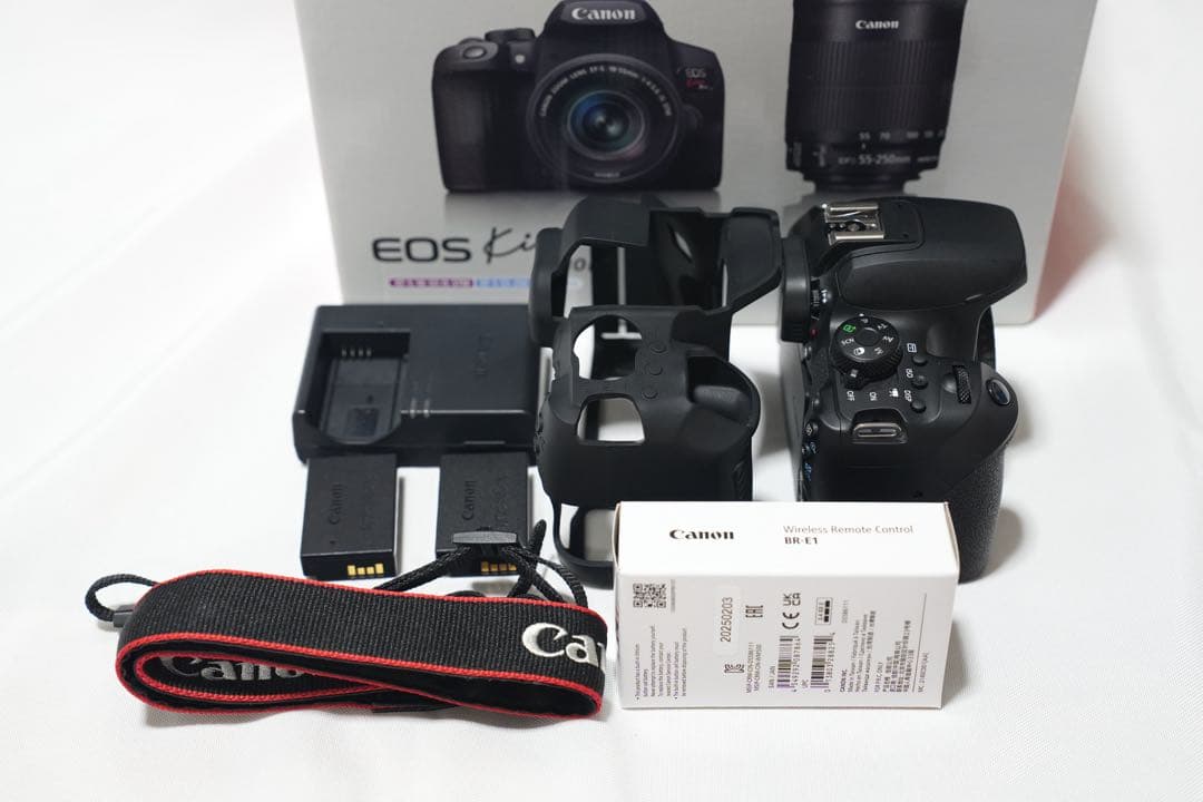 2023年 超美品 Canon EOS Kiss X10i Wi-Fi ボディ