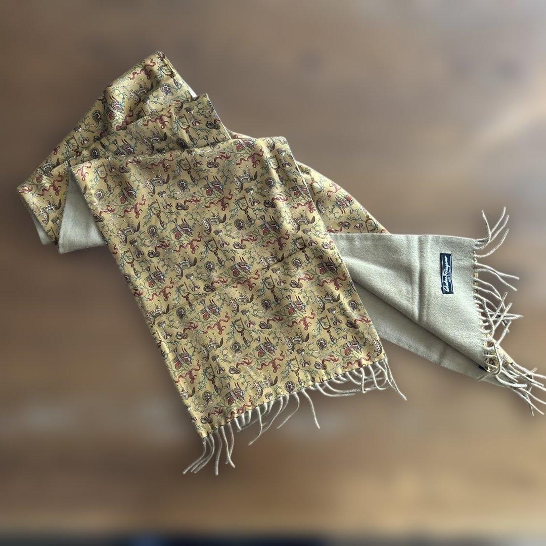 美品）フェラガモ カシミア100%×シルク100% リバーシブル イタリア製