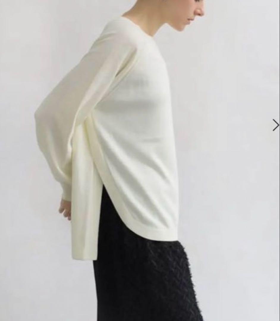 Aga ラウンドヘムニットandベスト2点