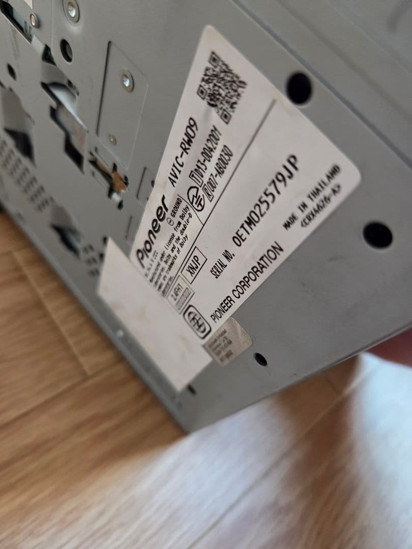 carrozzeria AVIC-RW09 楽ナビ フルセグ　Bluetooth