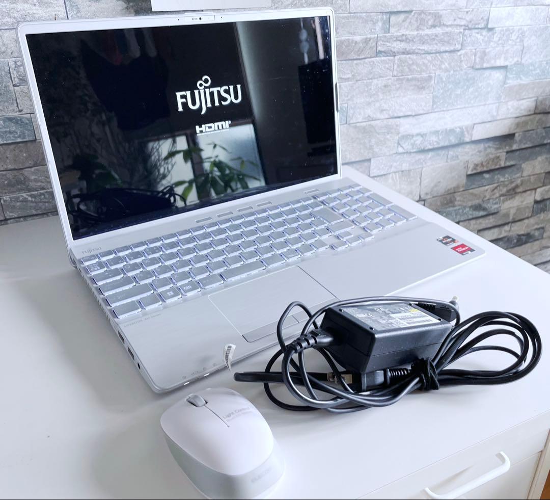 【液漏れあり】富士通LIFEBOOK AH52/H1 ＋ マウス付き