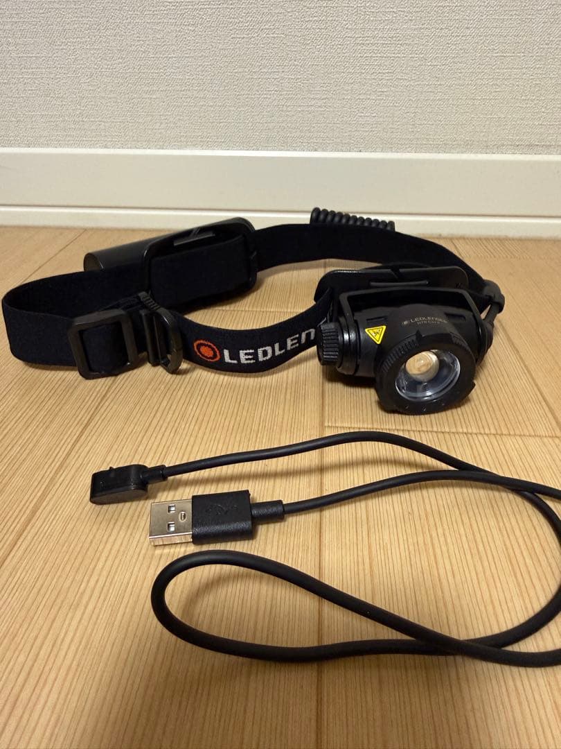 LEDLENSER H7R CORE ヘッドライト　レッドレンザー