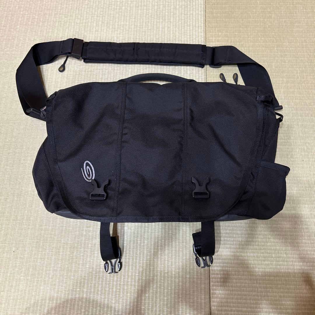 メッセンジャーバッグ ブラック　TIMBUK2