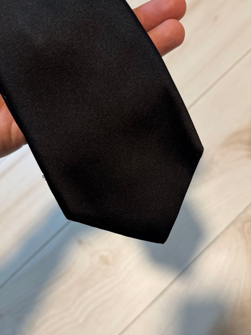 最高級　Kitonキートン　セッテピエゲ　ネクタイ　肉厚　ブラックタイ