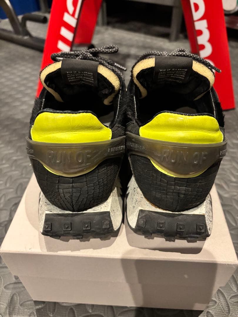 K*様 RUN OF BLACK MAMBA サイズ43 イタリアハイブランドス