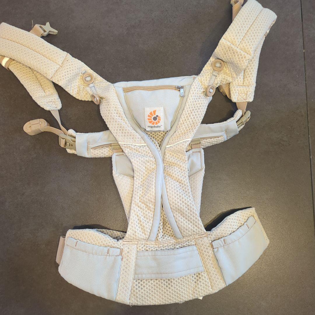 ergobaby OMNI Breeze 抱っこ紐 　抱っこ紐用ブランケット付き