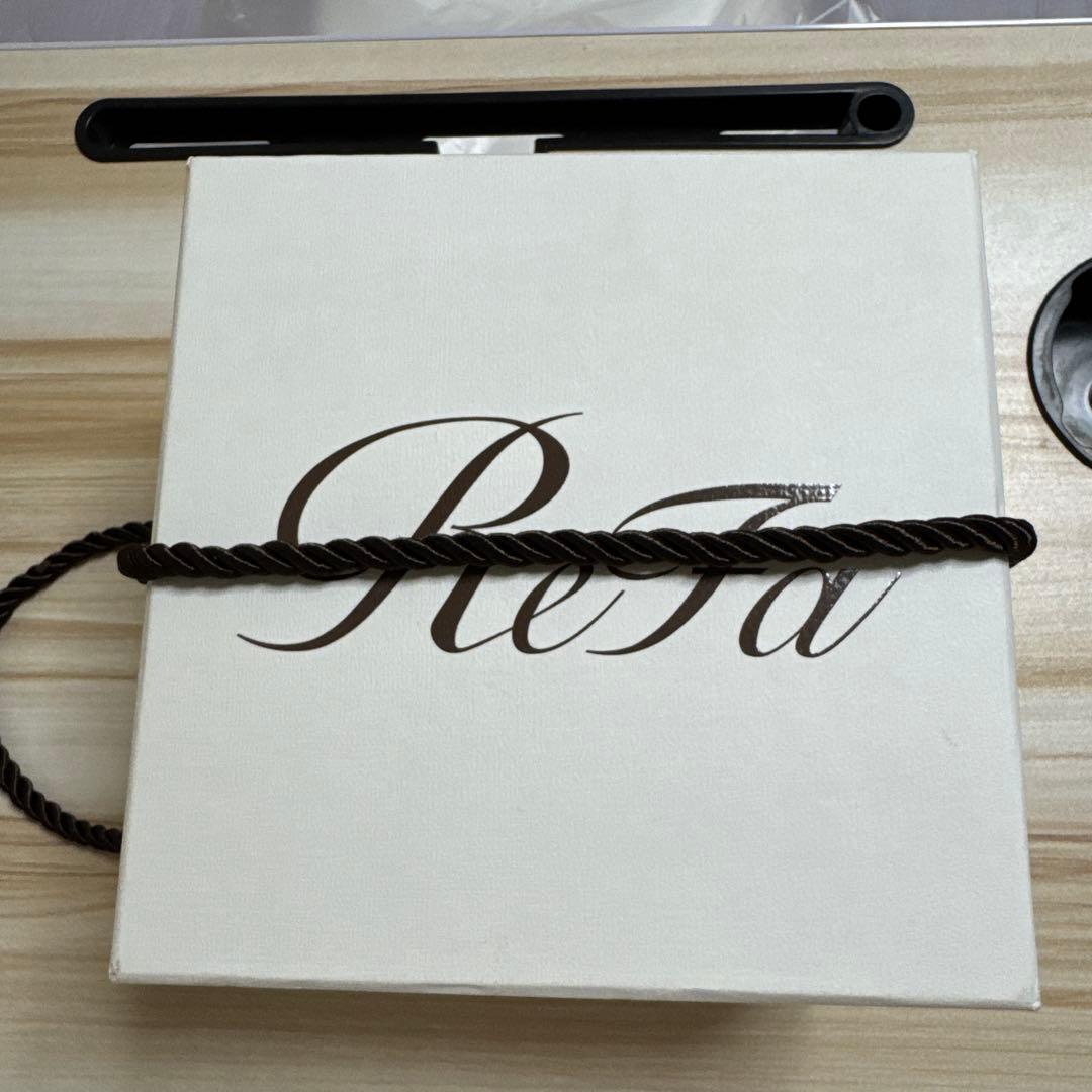 リファ　ビューテック　ヘッドスパ　ホワイト　 新品未使用