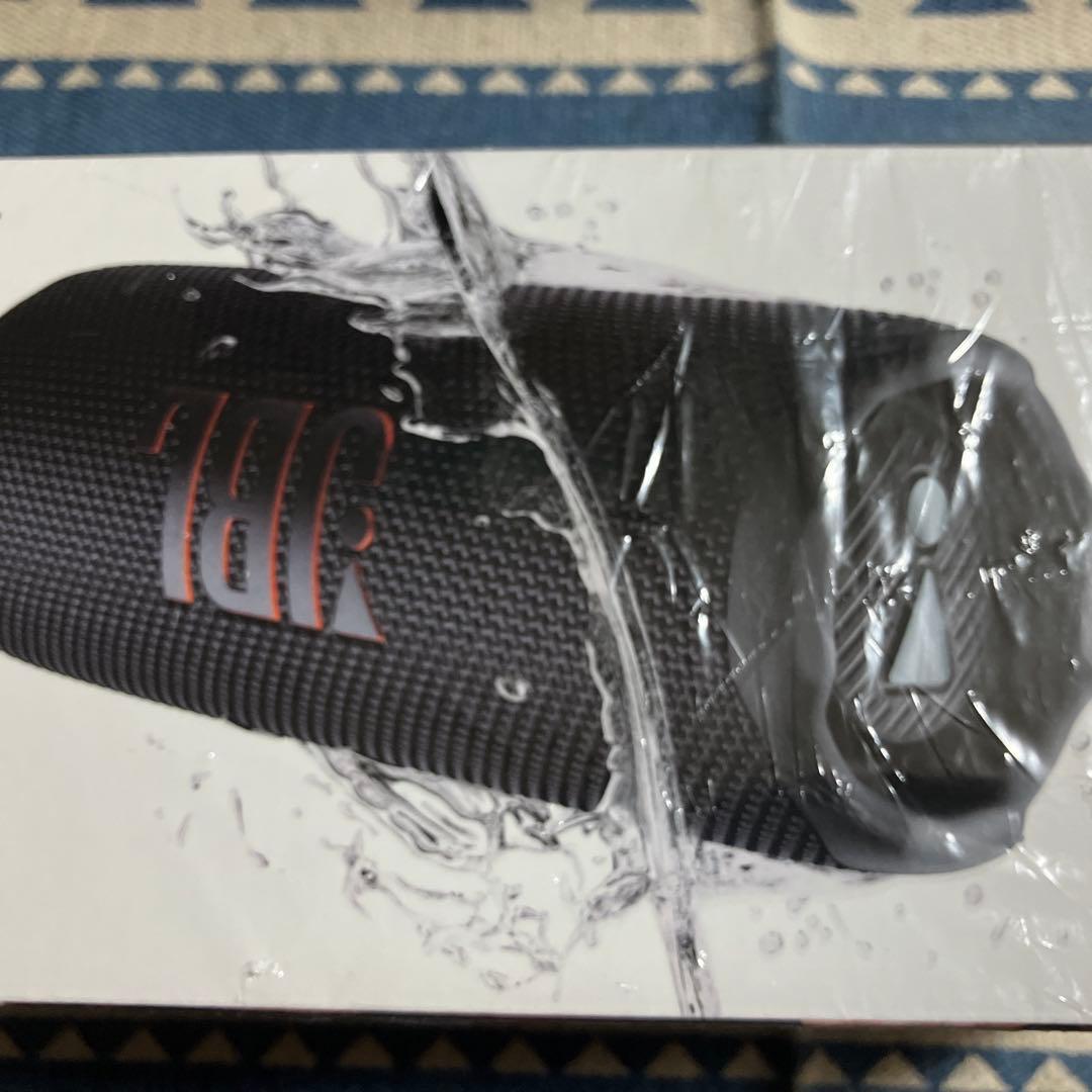 ⭐️JBL FLIP 7 ブラック⭐️新品、未開封