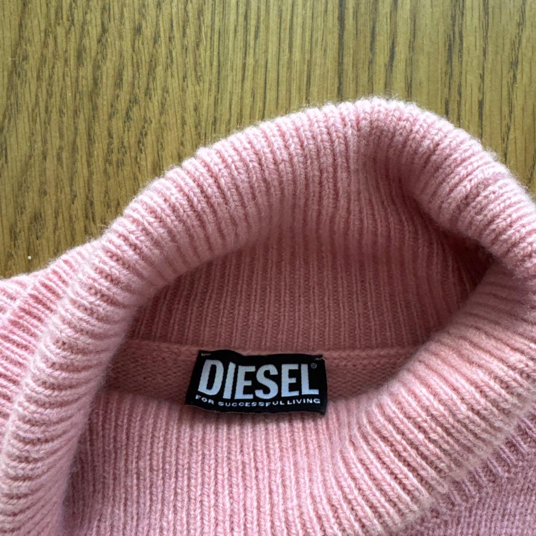 DIESEL ピンク タートルネック ニット半袖