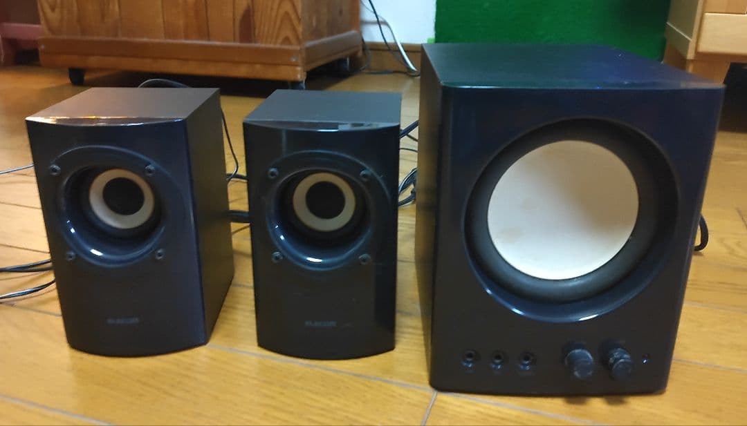 Dell Studio Slim 540S、ブルーレイ、モニタ、スピーカーセット