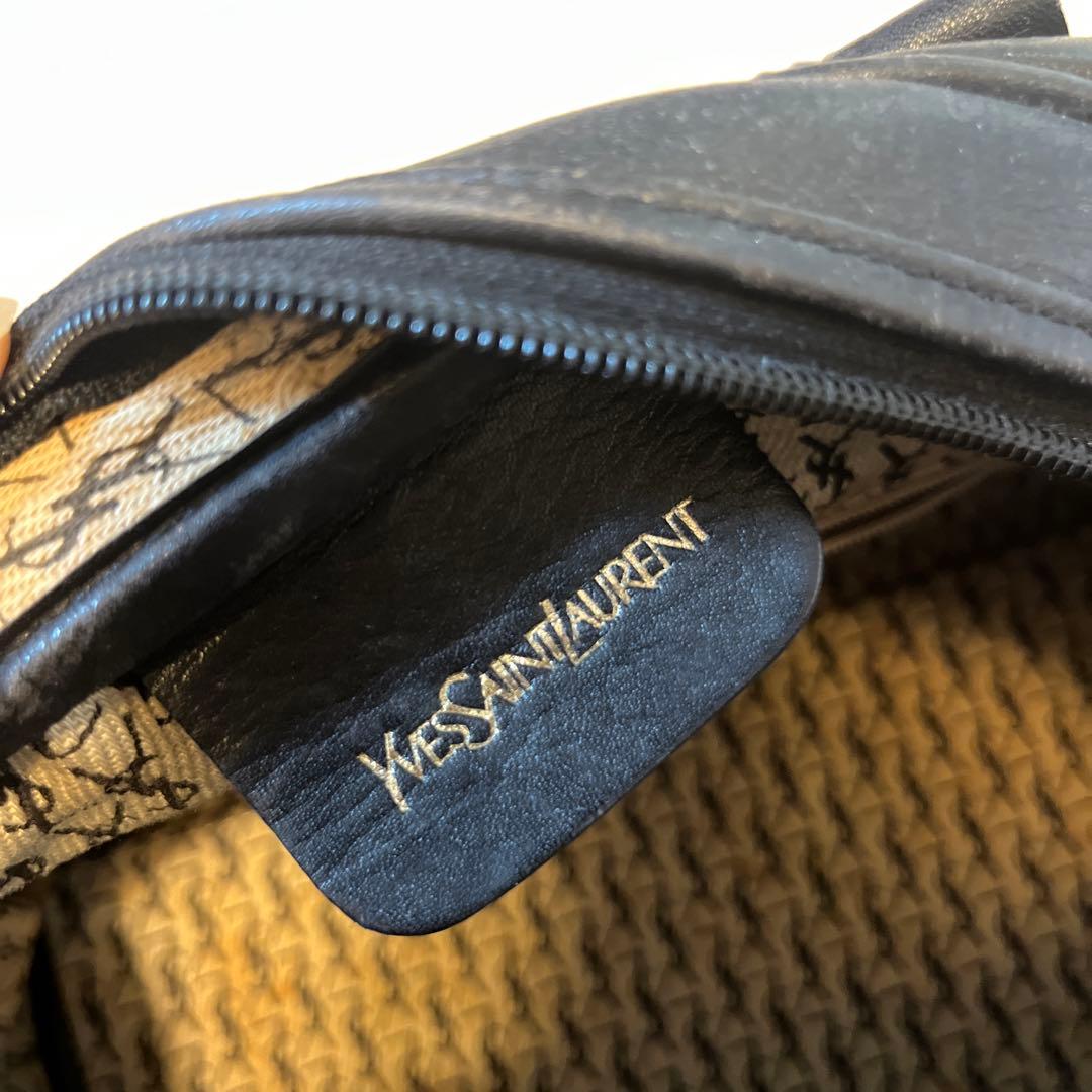 イヴサンローランのミニボストンバック