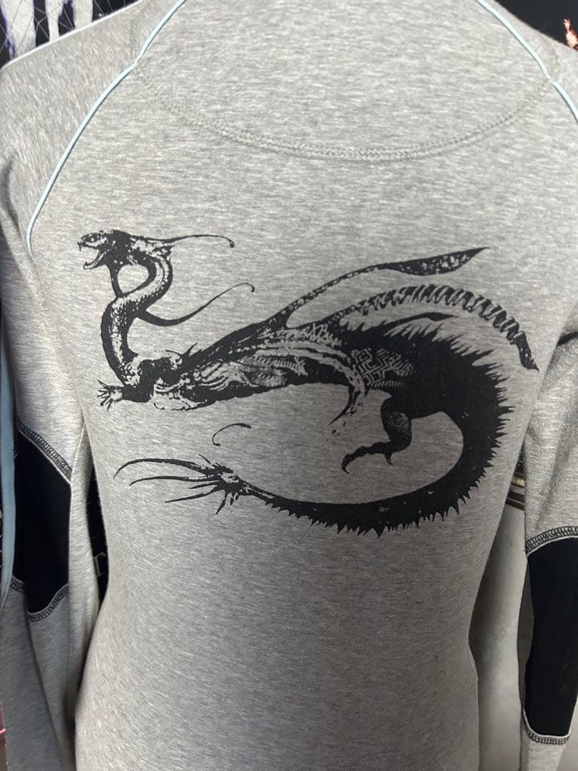 lgbドラゴンパーカー