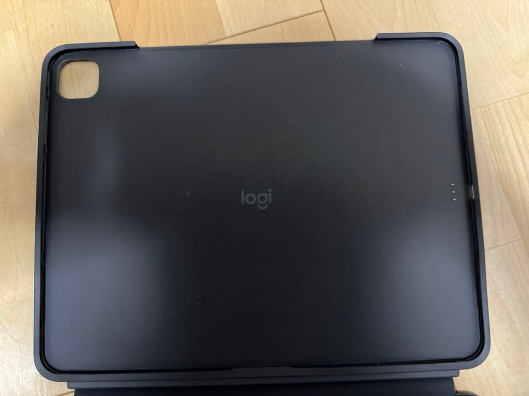 Logicool 13inch iPad Pro（M4）Combo Touch