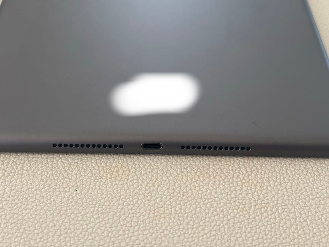 iPad (第8世代) 128GB Wi-Fi 本体