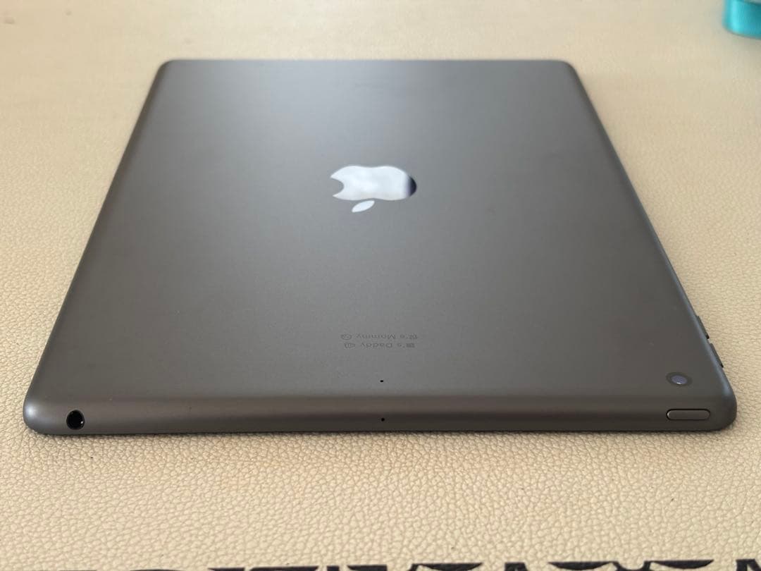 iPad (第8世代) 128GB Wi-Fi 本体