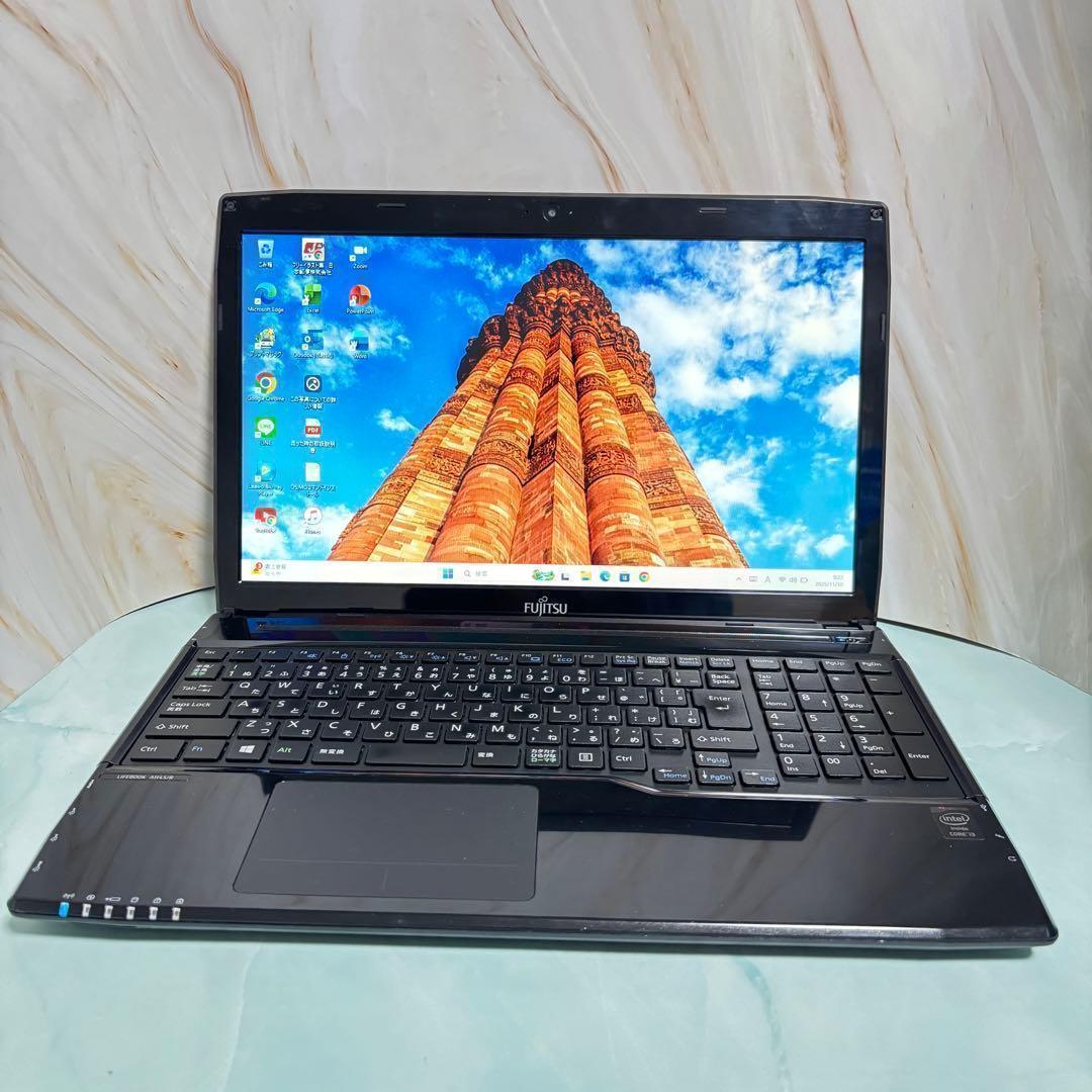 セール中♪カメラ付★Office付★富士通★4世代i3★新品SSD★メモリ8GB