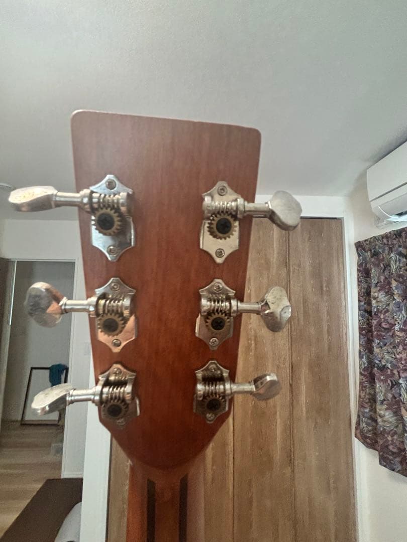 6月末まで出品　nagi アコースティックギター　傷あり・錆あり