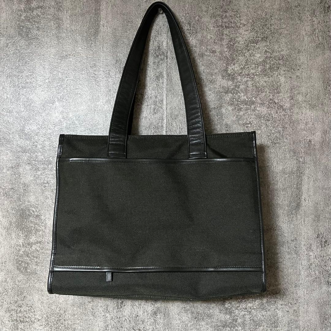 イッセイミヤケ ISSEY MIYAKE im product ハンドバッグ