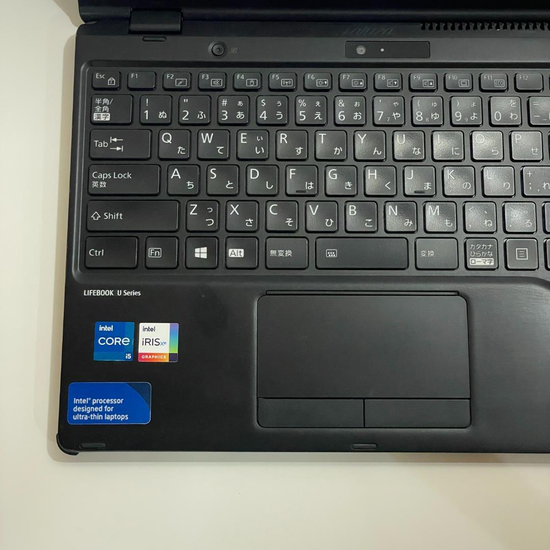 2022年製 第11世代 LIFEBOOK U9311 新品SSD 薄型 軽量