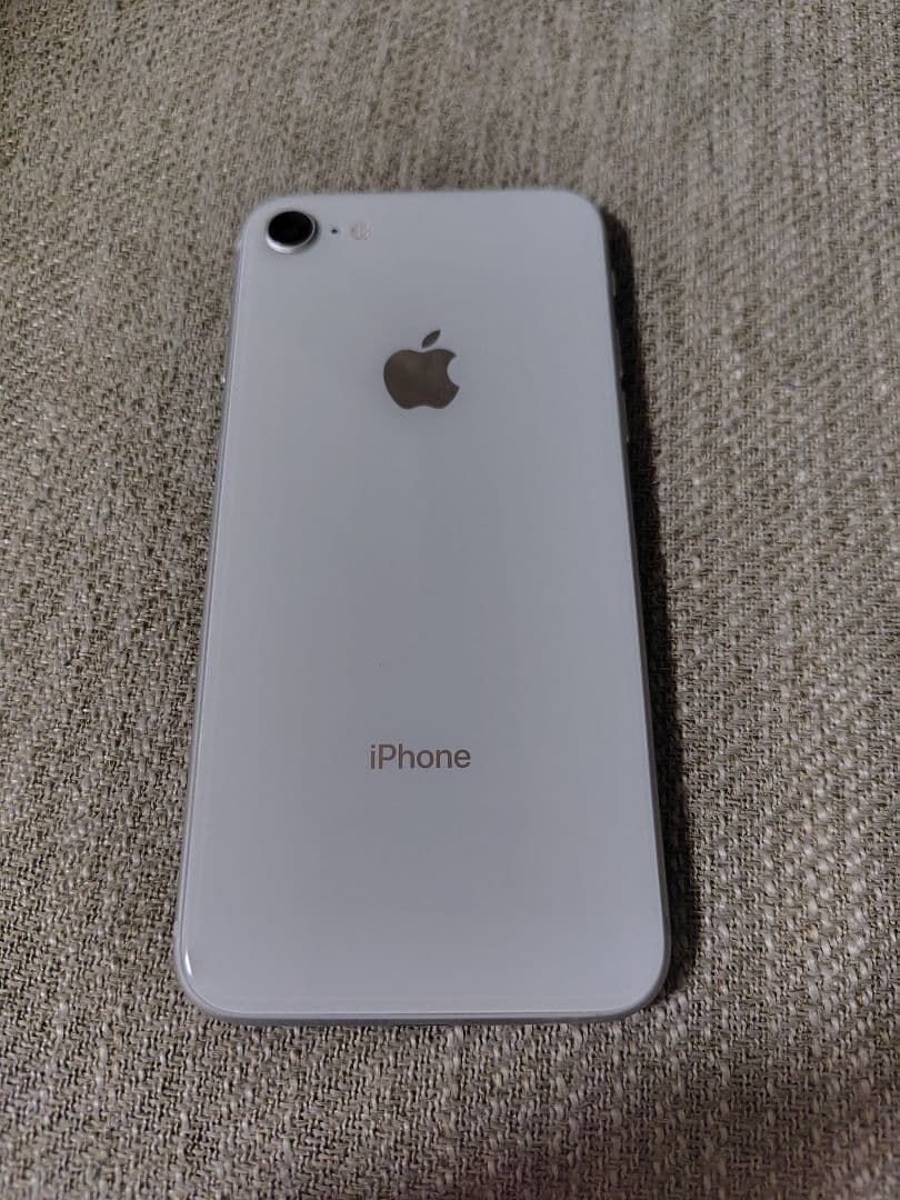 Apple iPhone 8 本体 SIMフリー　本体のみ