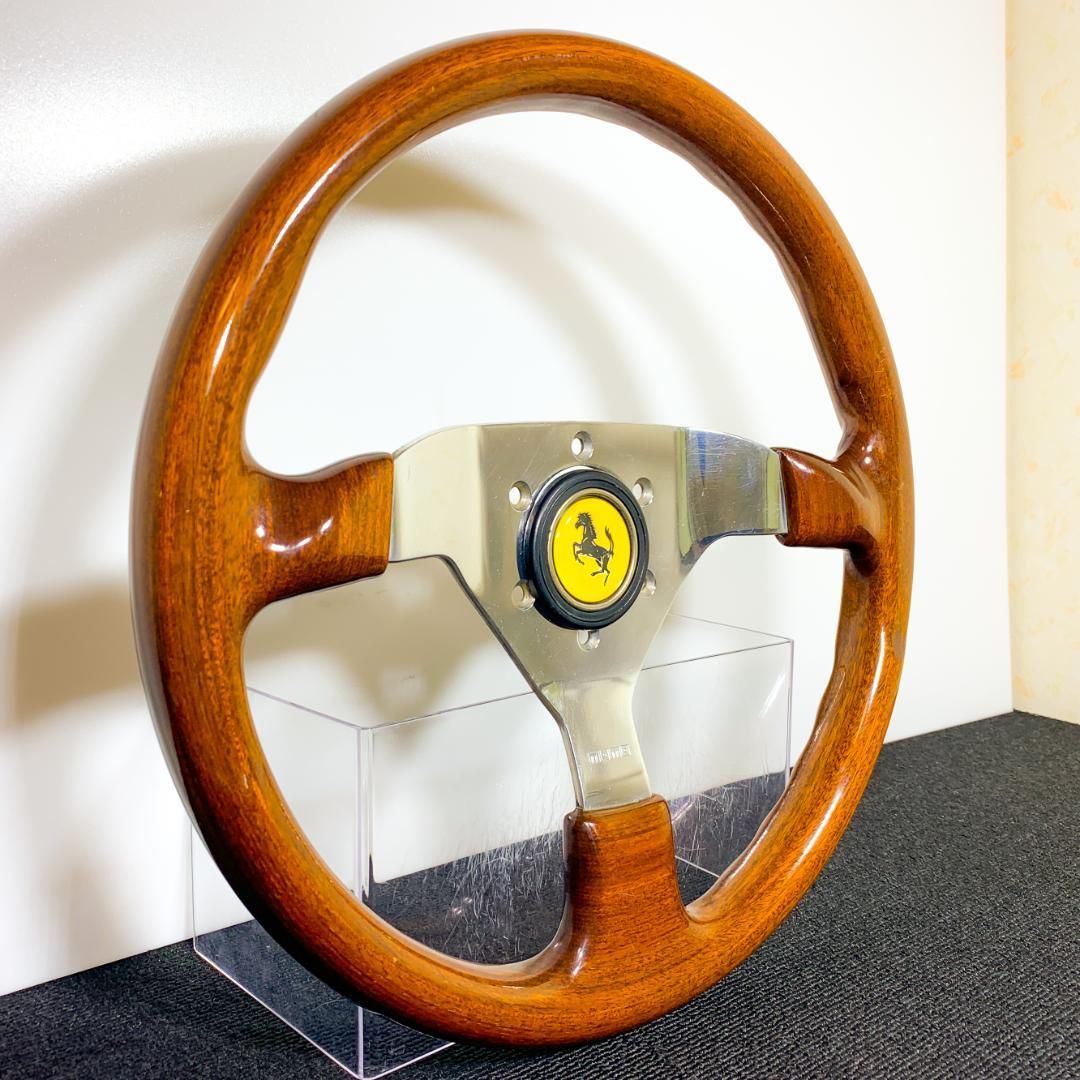 モモ ヴェローチェ ウッドステアリング 35パイ ダークウッド ホーンボタン付き