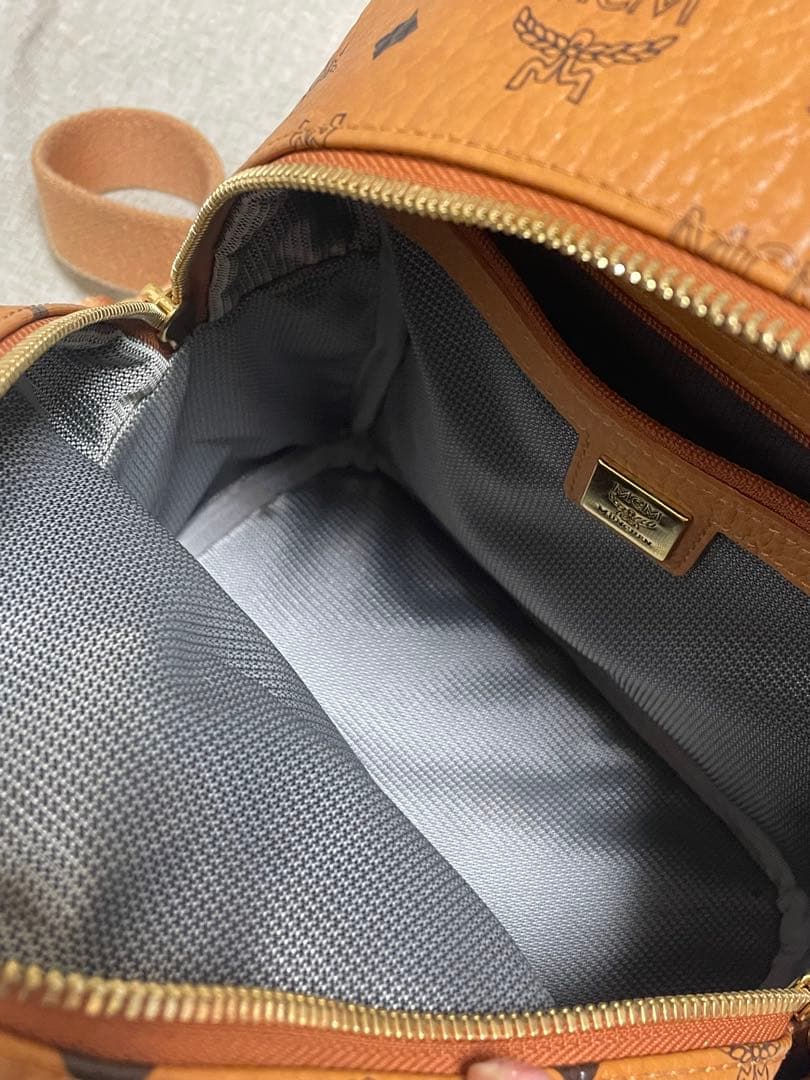 MCM ブラウンレザーリュック