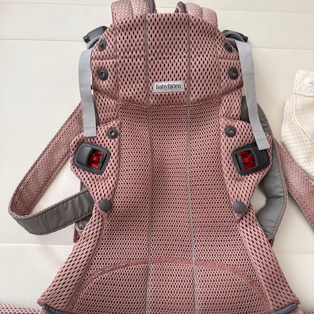 ベビービョルン　抱っこ紐　ダスティピンク　メッシュ　ハーモニー