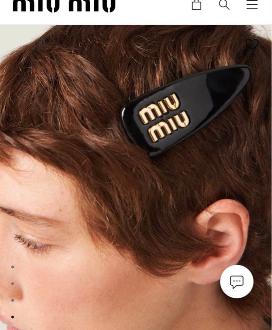 miumiu パテントレザー ヘアクリップ　ブラック