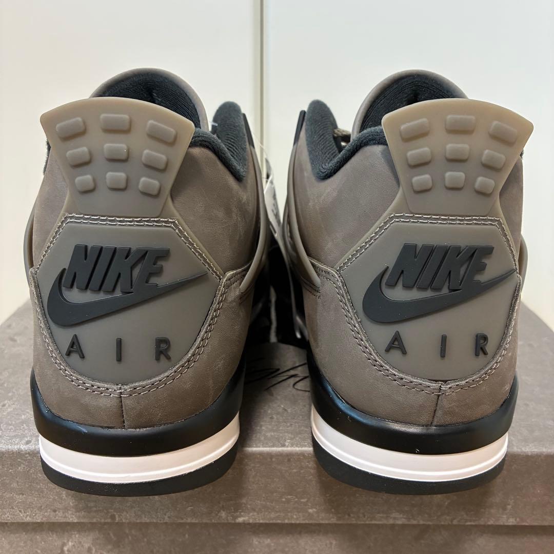 新品 ナイキ エアジョーダン4 レトロ ケイブストーン 28cm