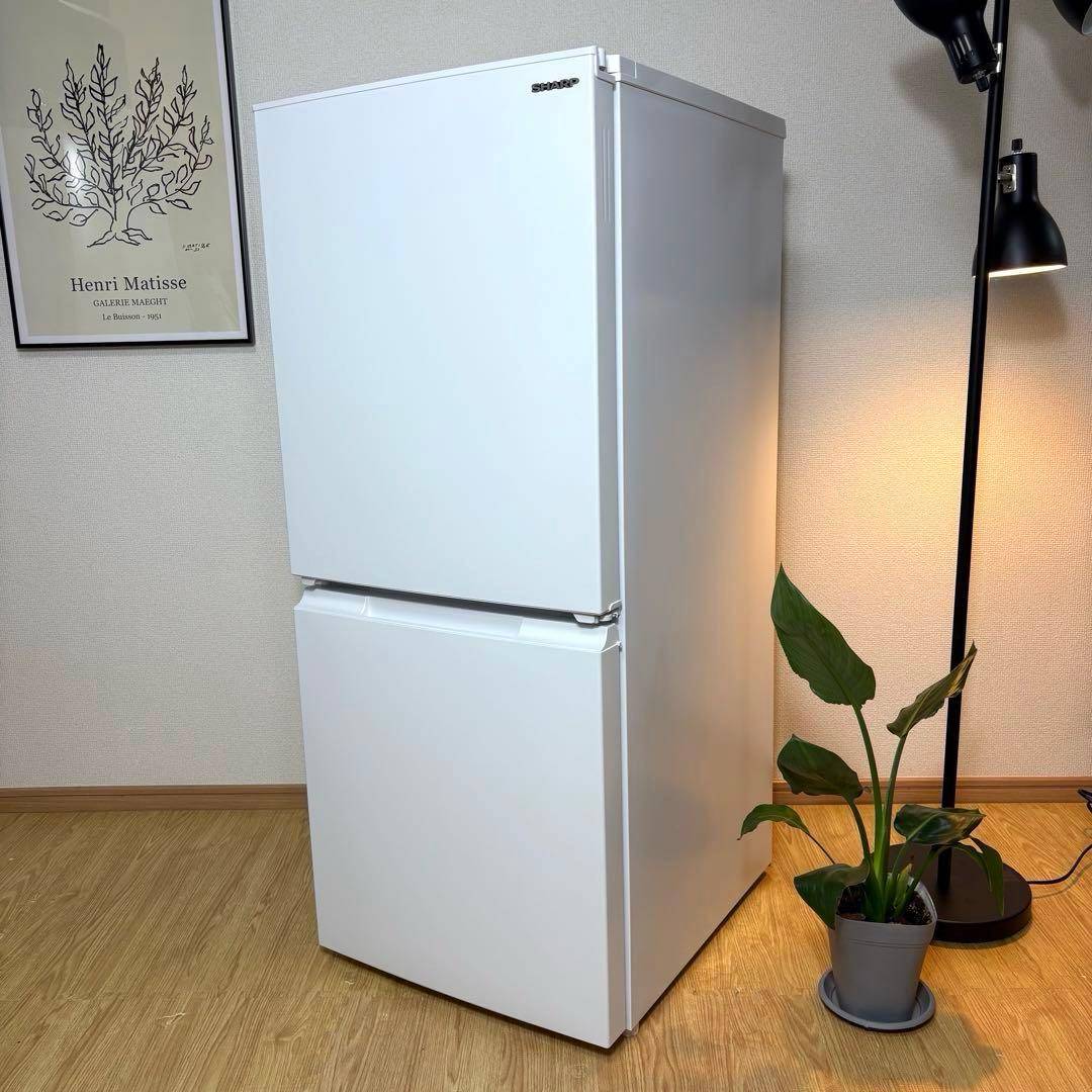 2024年 冷蔵庫 一人暮らし 単身用 小型 3ヶ月保証 送料無料 シャープ