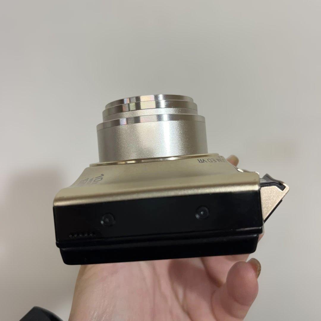 Nikon COOLPIX S8100 ゴールド コンデジ　ニコン