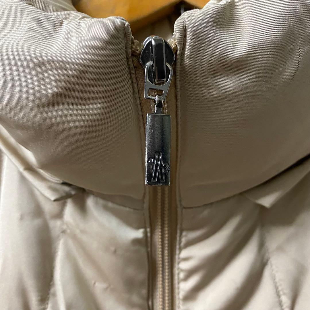 【国内正規品】moncler モンクレール　ダウンコート　ベージュ　ダウン