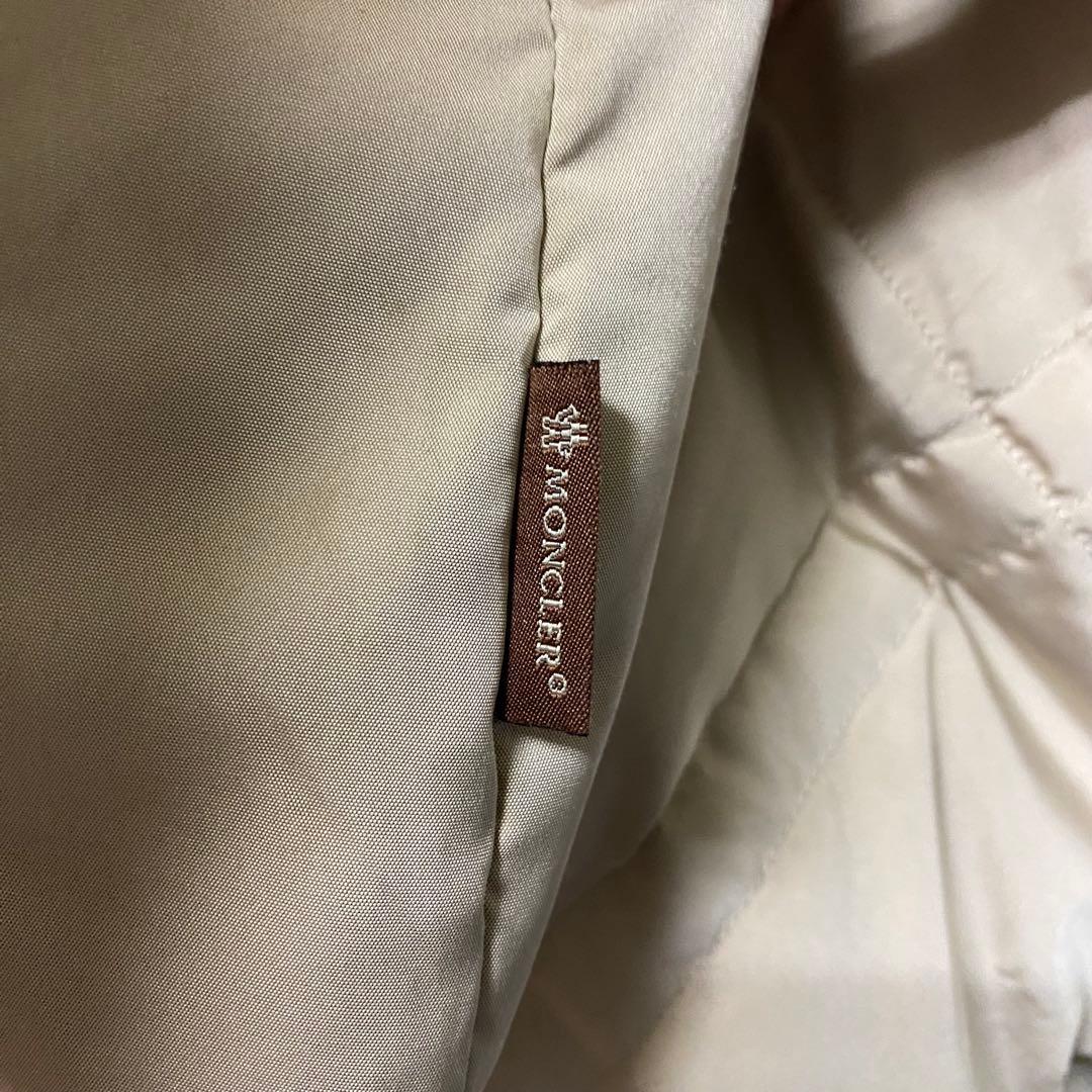 【国内正規品】moncler モンクレール　ダウンコート　ベージュ　ダウン