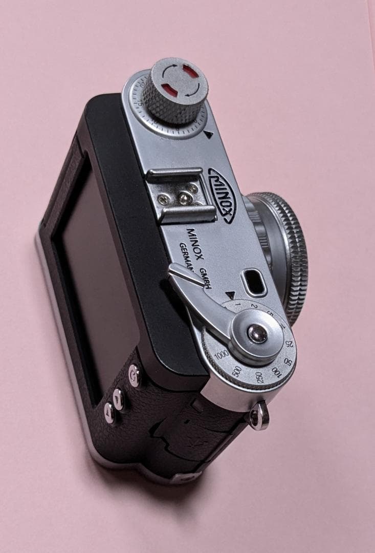 デジタルカメラ　MINOX DCC 5.1