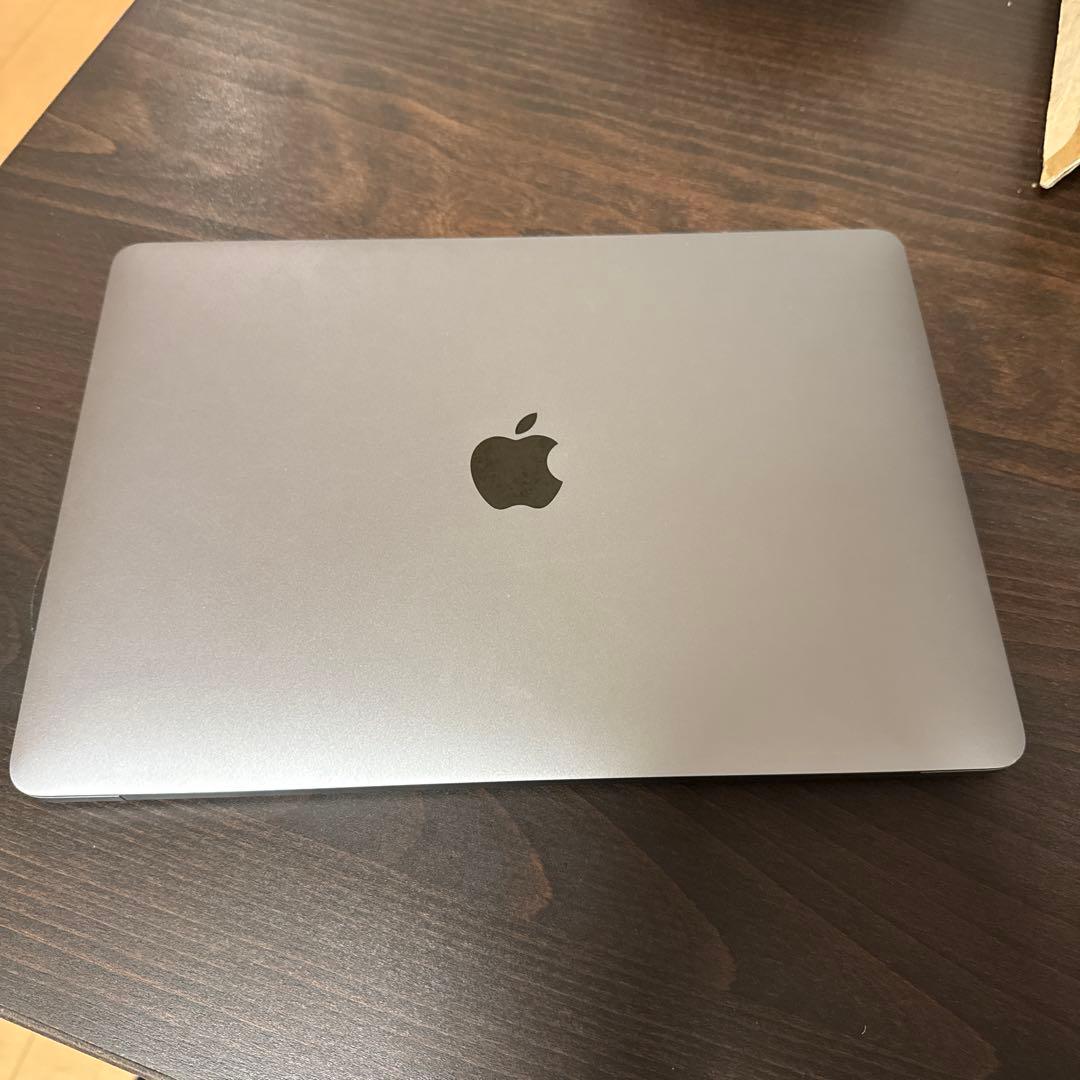 Apple MacBook Pro 2018 13インチ