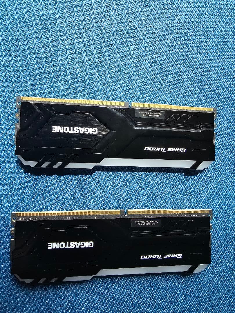メモリー GIGASTONE GAME TURBO DDR4 32gb(16GBx2)