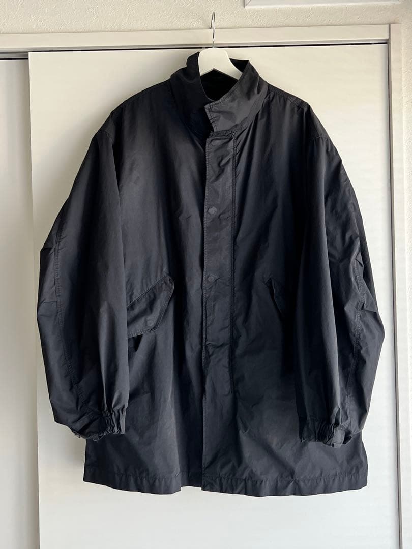 ATON Air Weather Short Mods Coat　ダークグレー4