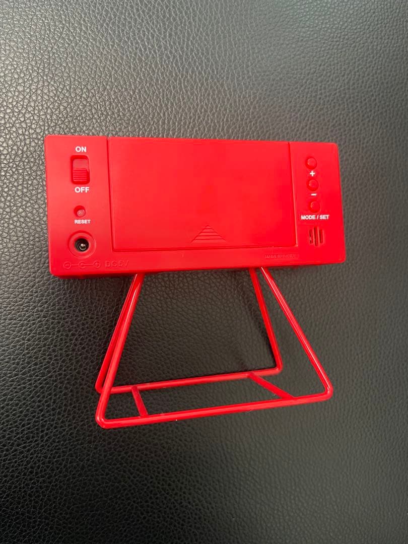 SEIKO Supreme デジタル 時計 レッド ボックスロゴステッカー付