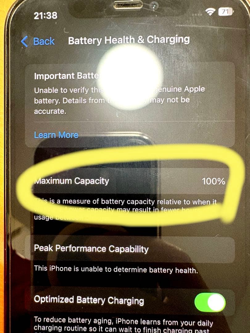 Apple iPhone 12 Pro 本体