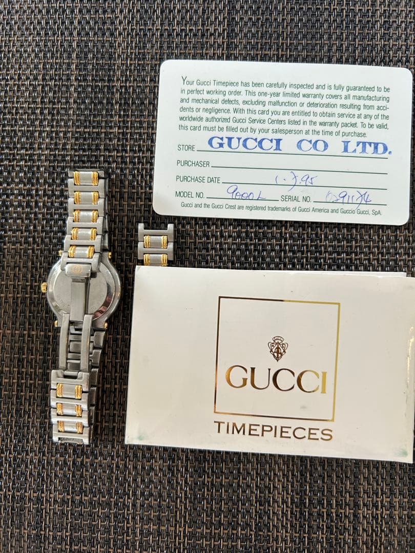 GUCCI アナログ時計 G-Gucci ゴールド/シルバー　9000L