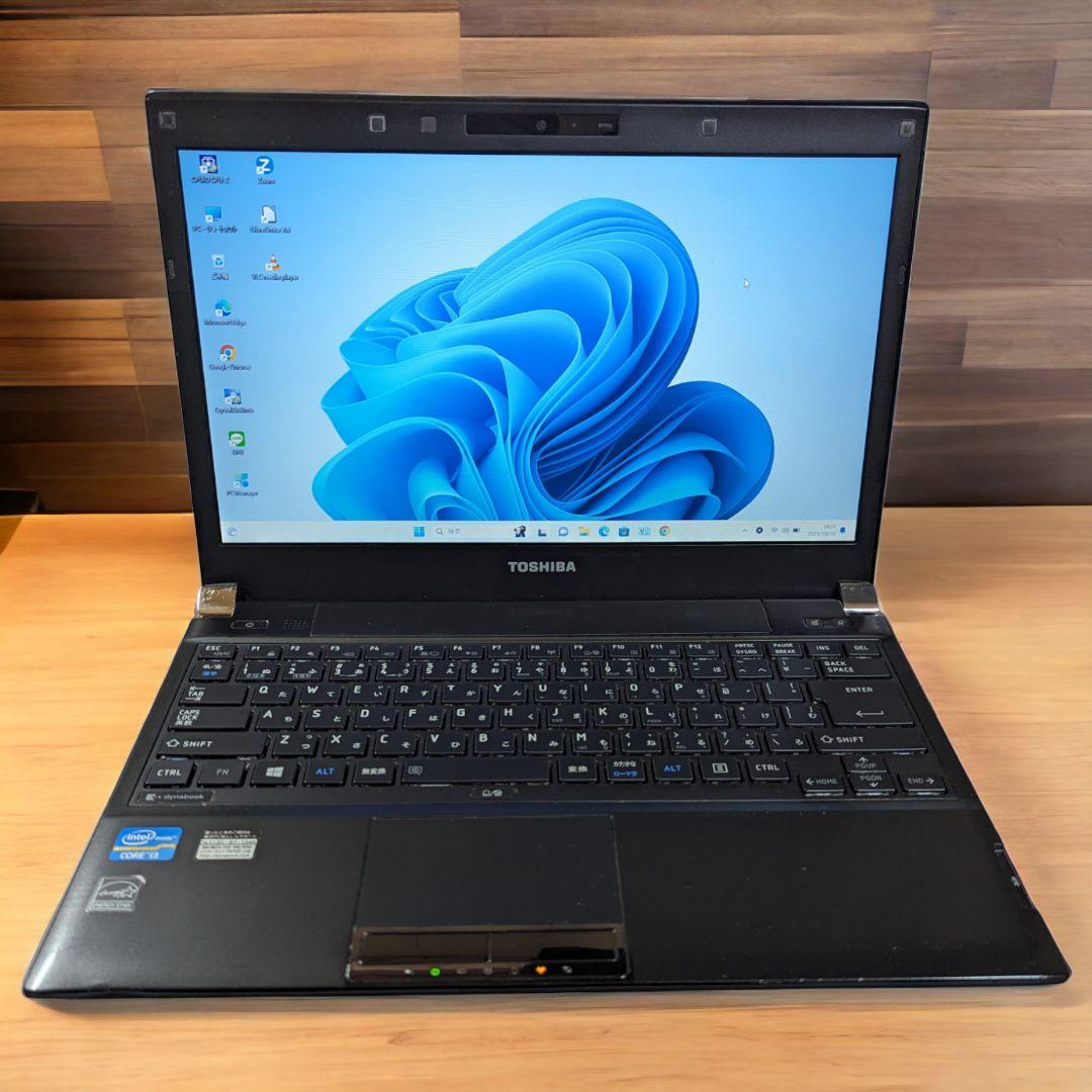 Windowsノート本体 TOSHIBA Dynabook R732