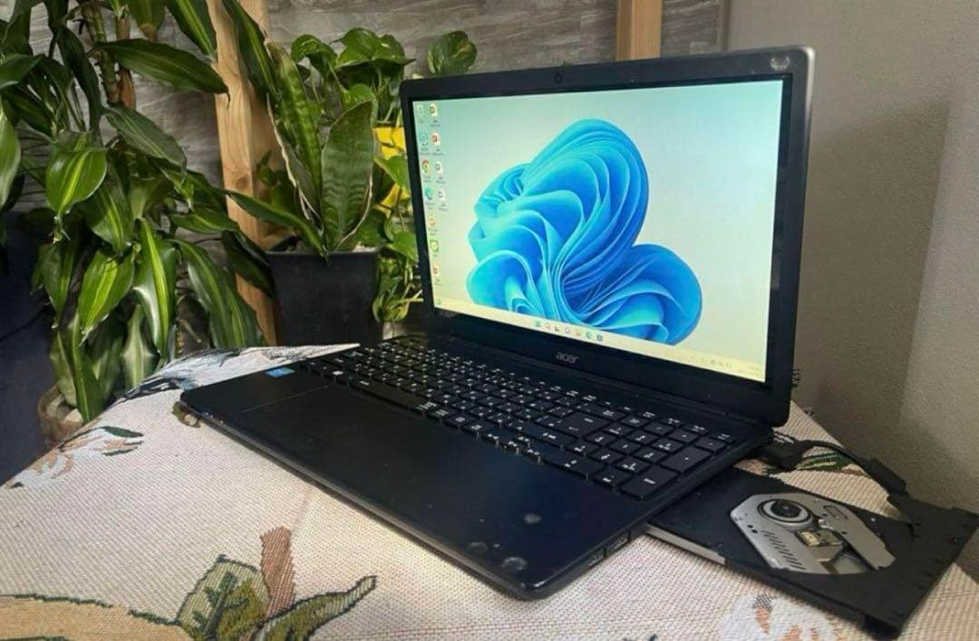 初心者✨ノートパソコン✨人気のacer✨届いてすぐ使える✨Windows11