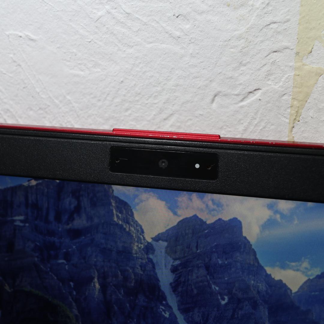 小型Win11公式対応8世代i7/SSD512G/メ12G/無線/カメラ/FHD