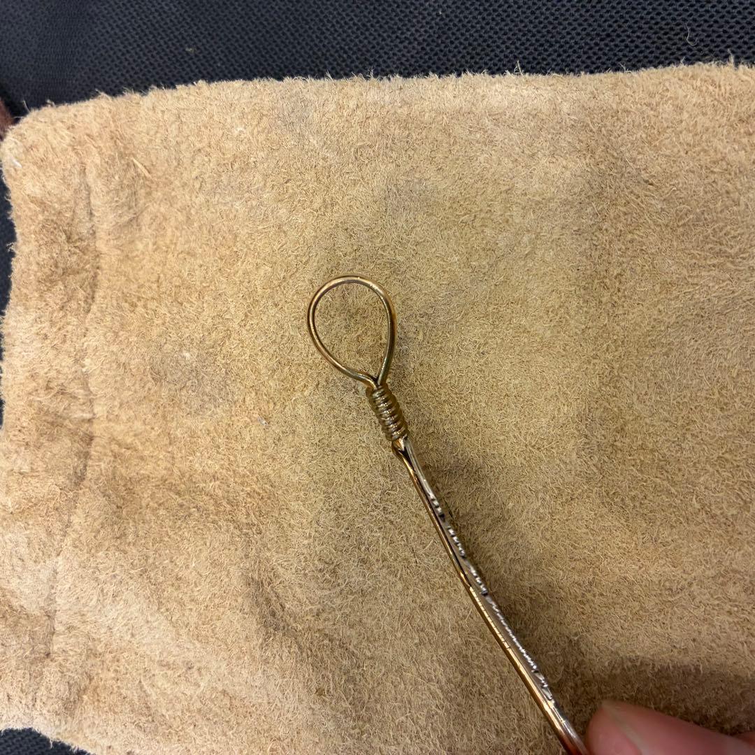 フェザーネックレストップ