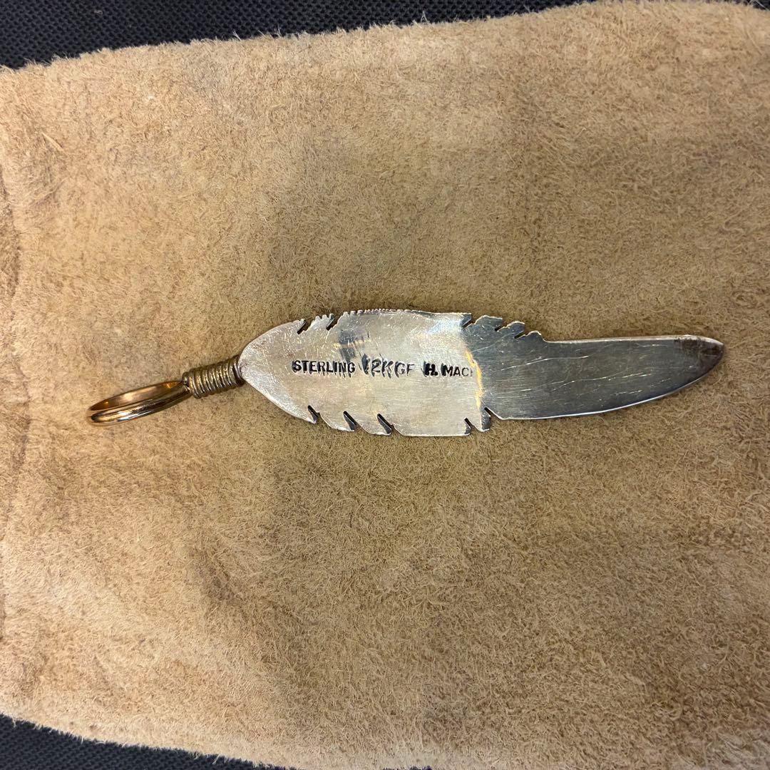 フェザーネックレストップ