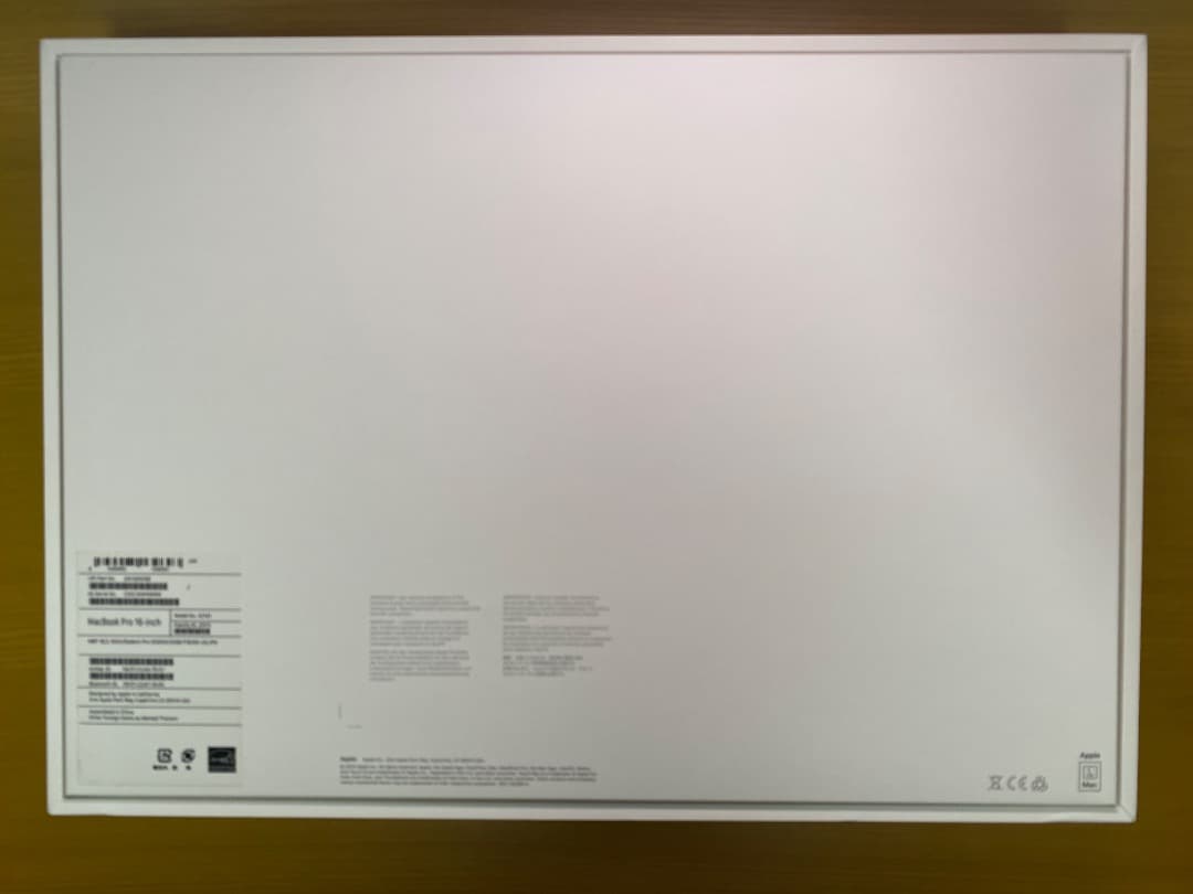 MacBookPro 2019 16インチ 32GB 1TB Corei9